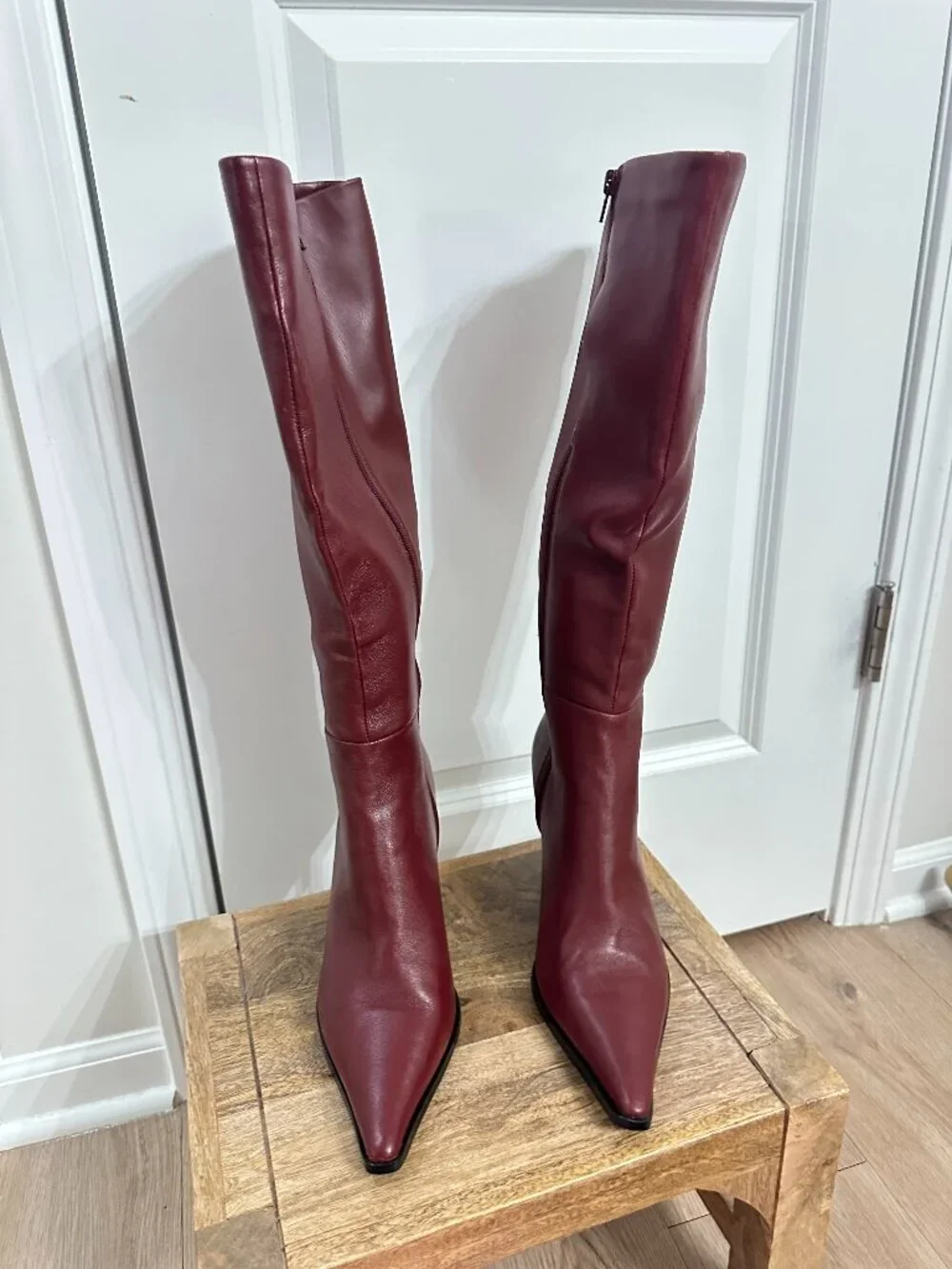 STEVE MADDEN Lingo Pointed Toe Knee High Boot in Wine Leather Size US 8 - Picture 2 of 6